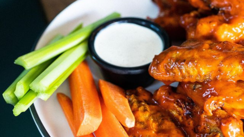 Super Bowl Specials & Party Packs - Boston Restaurant News and Events